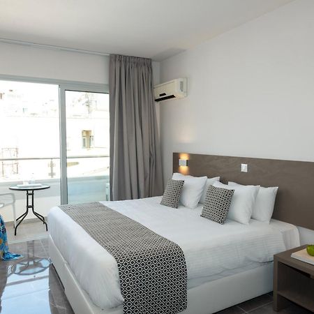 Blazer Residence Larnaca Exterior photo