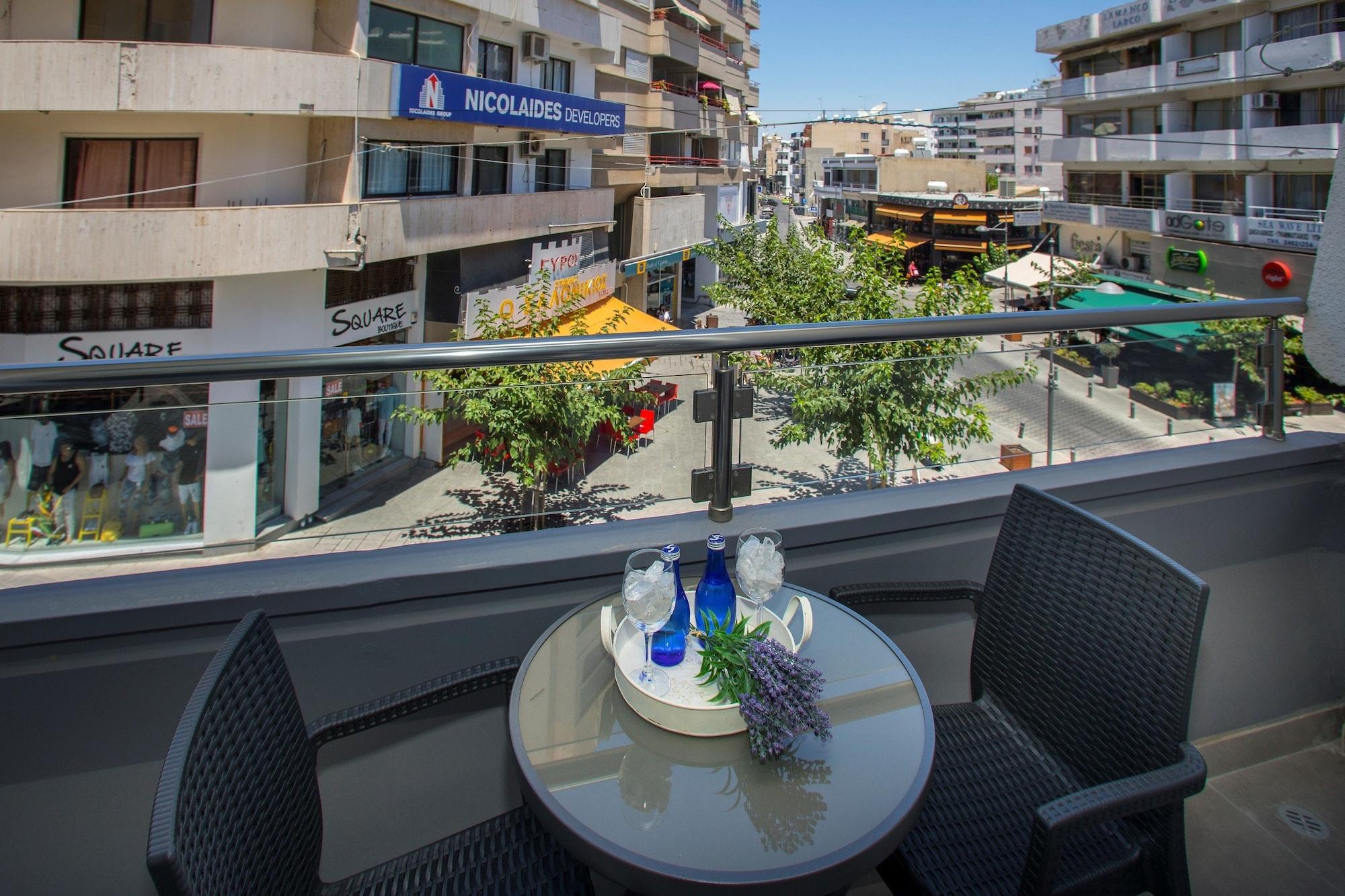 Blazer Residence Larnaca Exterior photo